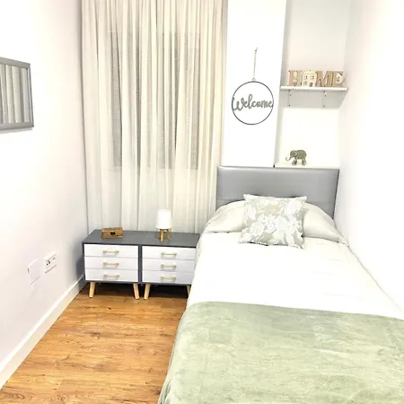 Apartment Centro Historico A Pie, Parking Gratis *